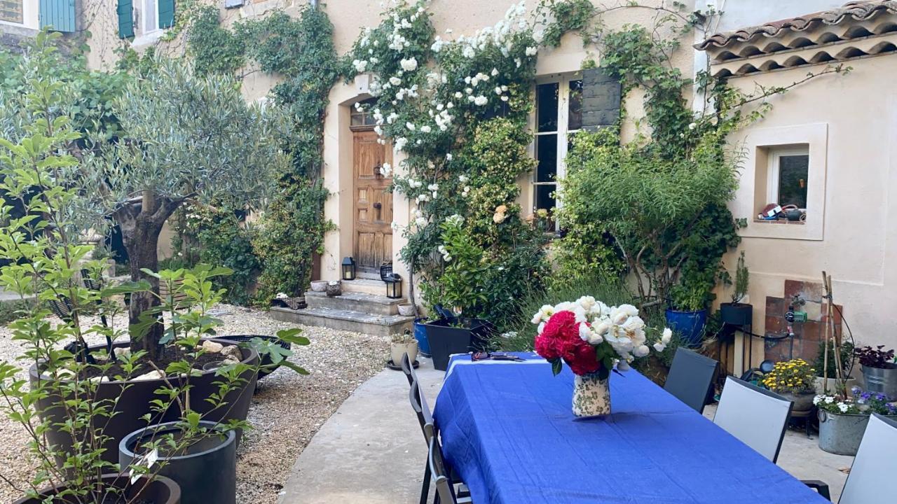 Maison Lou Roucas Cabrieres-d'Aigues 外观 照片